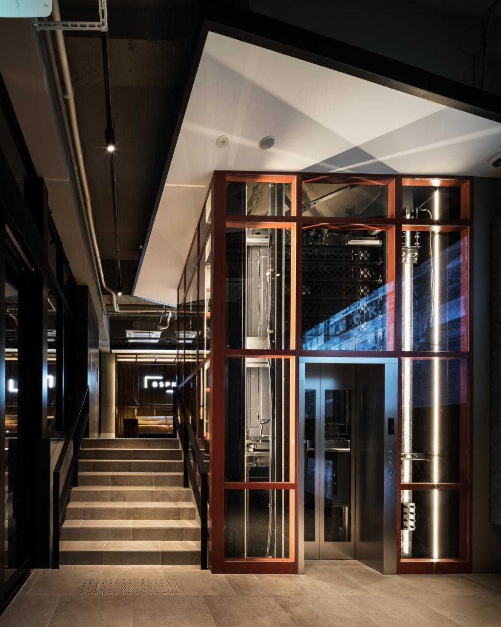 Bespoke Hotel Shinjuku Токио Екстериор снимка
