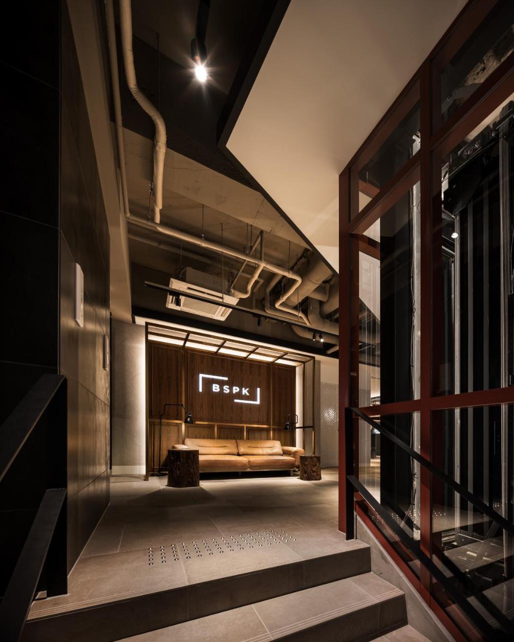 Bespoke Hotel Shinjuku Токио Екстериор снимка