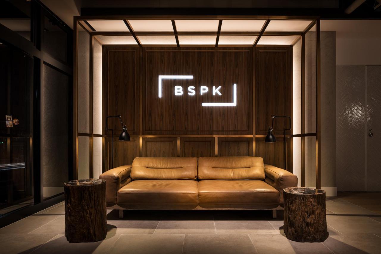 Bespoke Hotel Shinjuku Токио Екстериор снимка